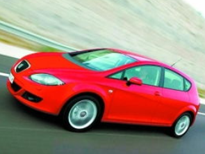 昆明安宁代办汽车抵押贷款机构，押车贷款公司